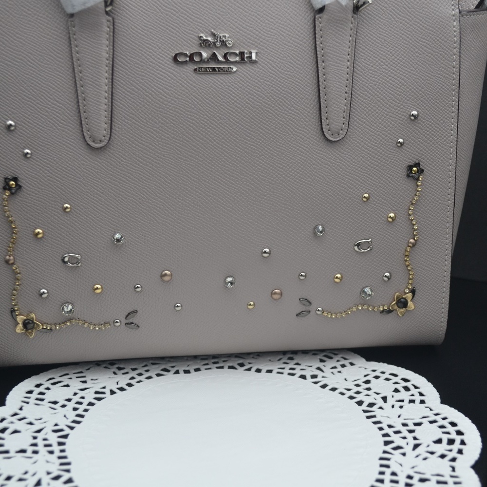 COACH LEAH SATCHEL WITH STARDUST CRYSTAL RIVETS - Picture 4 of 9
